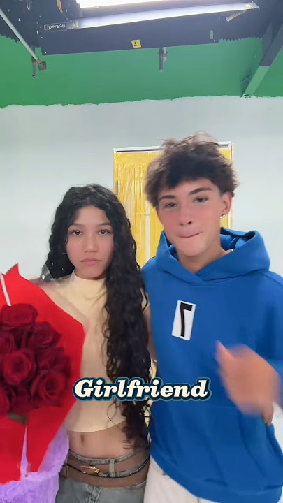 Brooks Finally Asked Txunamy To Be His Girlfriend #brunamy