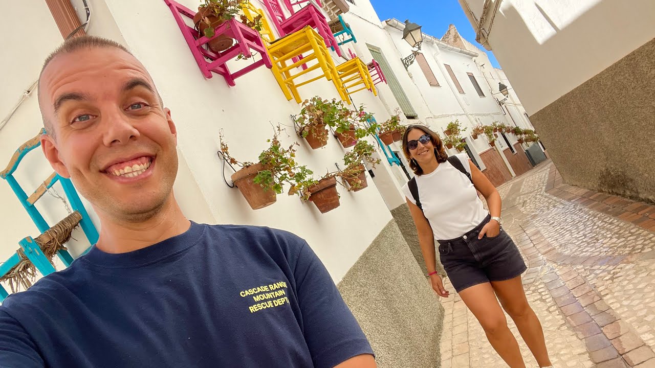 ESTA CHICA ME CONVENCIÓ PARA VENIR A ESTE PUEBLO Y PROBAR ESTO | CASTRIL