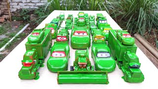 Clean up muddy minicar & disney pixar car convoys! Play in the garden by Mantul Cars 13,407 views 2 days ago 10 minutes, 20 seconds