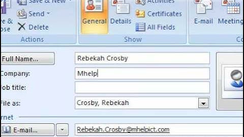 How to add information to an electronic business card in Outlook