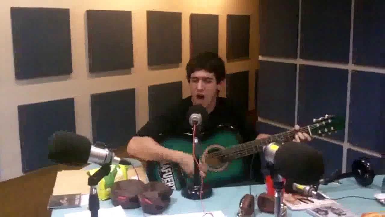 Juan Hyde - Hasta el moño