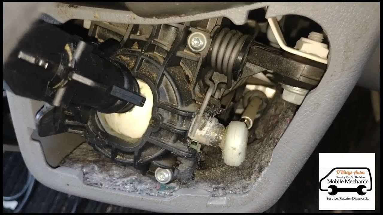 VW Crafter & Mercedes Sprinter Reverse Light Flashing On When