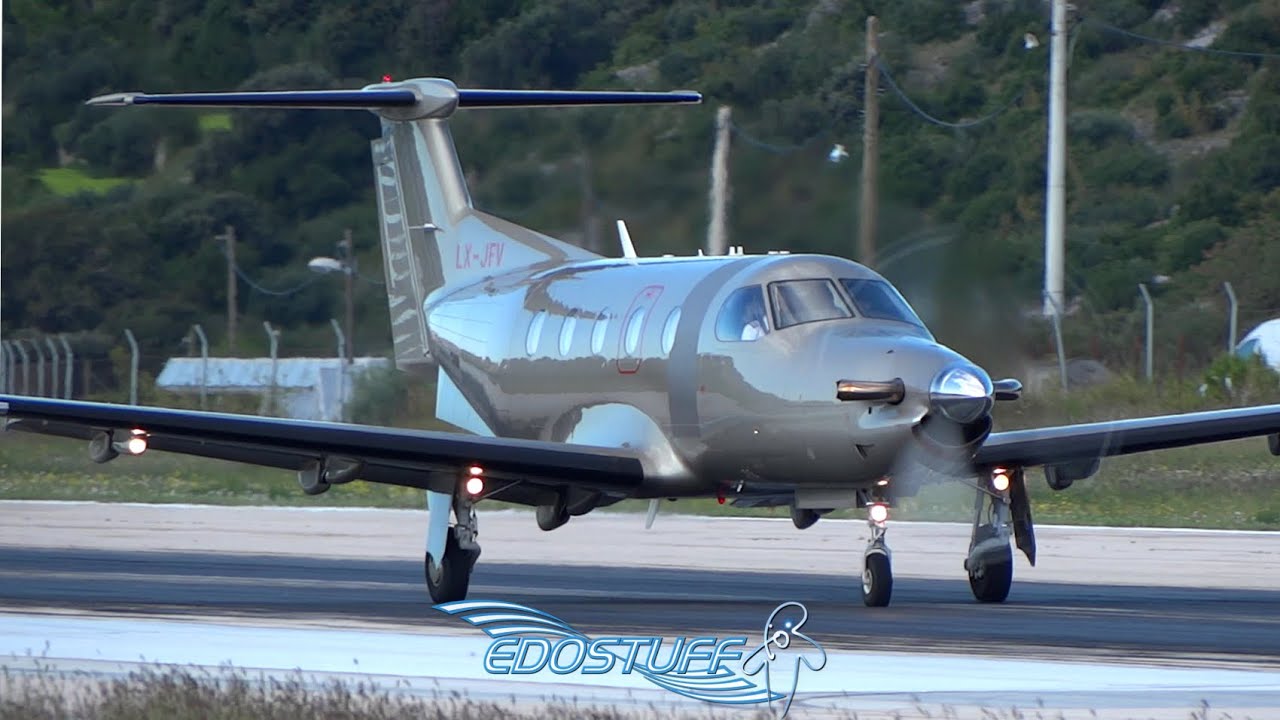 JetFly - Pilatus PC-12/47E LX-JFV - Close-up Takeoff from Split Airport ...