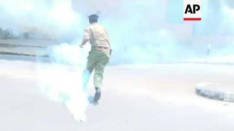 Police make arrests, fire tear gas, during Mombasa protest