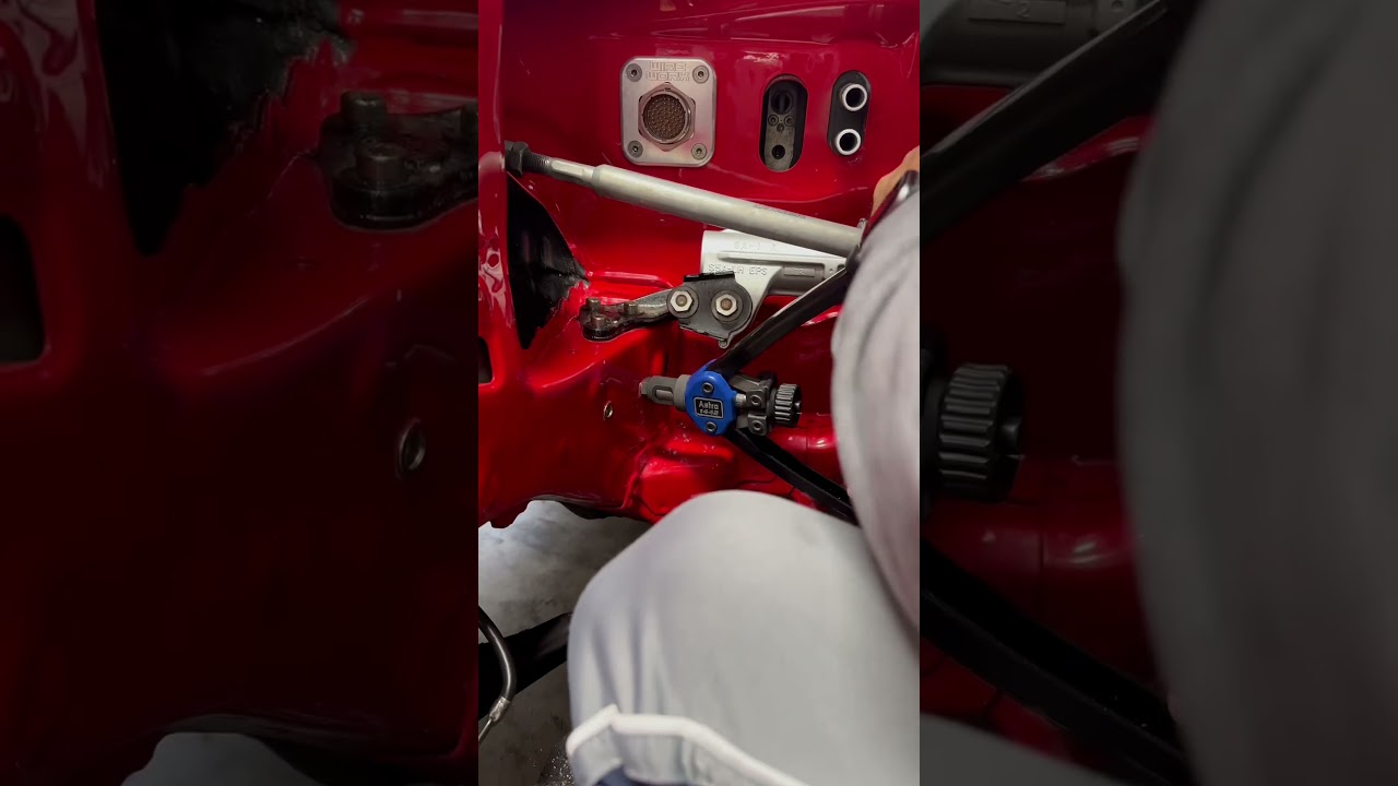 Finally managed to get this tucked #cars #shorts #honda #integra #dc5 #turbo