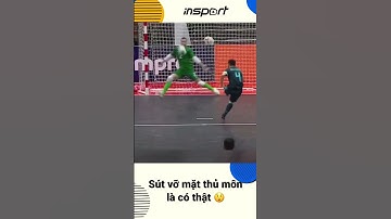 Sút vỡ mặt thủ môn là có thật 😲 #shorts