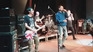 FARBEN LEHRE FEAT. GUTEK \