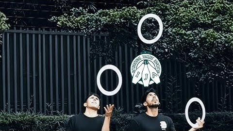 Juggling by Geometricks from Colombia | IJA Tricks of the Month 