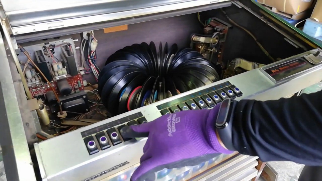コロムビア ジュークボックス JB-690A 稼働確認① - YouTube
