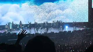 Iu - Holssi Encore 2024 Iu Hereh World Tour Concert In Singapore Day 1 240420