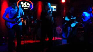 Altcadde - Olmasan Da Olur @ Hayal Kahvesi Fsm