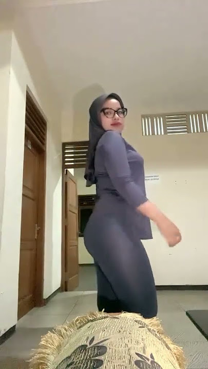 jilbab montok    #bigo #fypyoutube #jilbab #viralvideos #livestream #fypシ゚viral #jilbabmodern