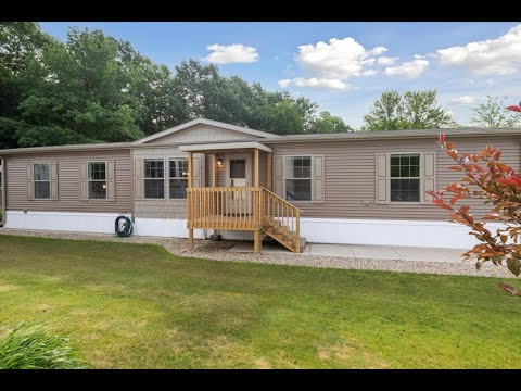8000 Warren Woods Rd, Three Oaks, MI home video tour