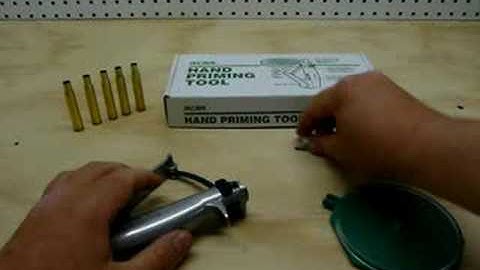 RCBS Hand Prime Tool 90200 Demonstration