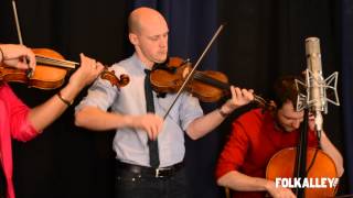 Folk Alley Sessions: The Fretless - "As We Pray" chords