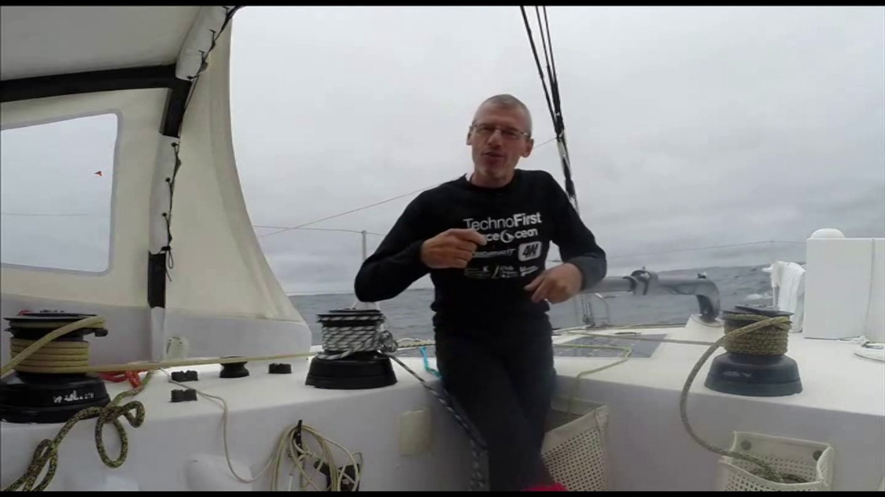 J55 : Sébastien Destremau a besoin de votre aide! / Vendée Globe
