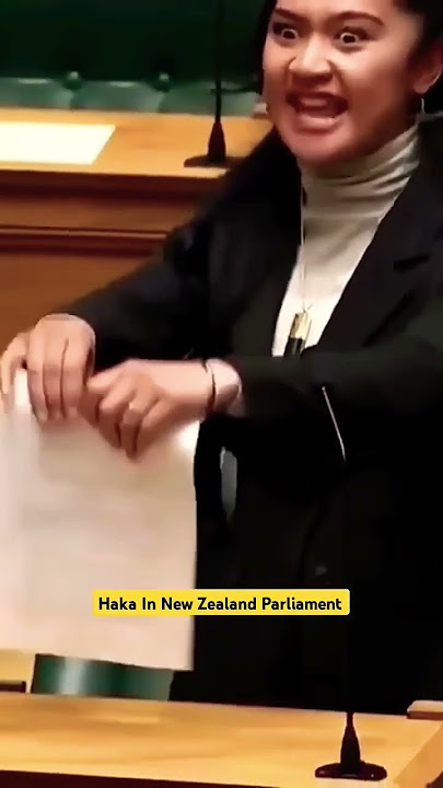 Khaman de khaman de khamnde #news #indigenous #singing #funny #newzealand #shorts #youtubeshorts 😂😂