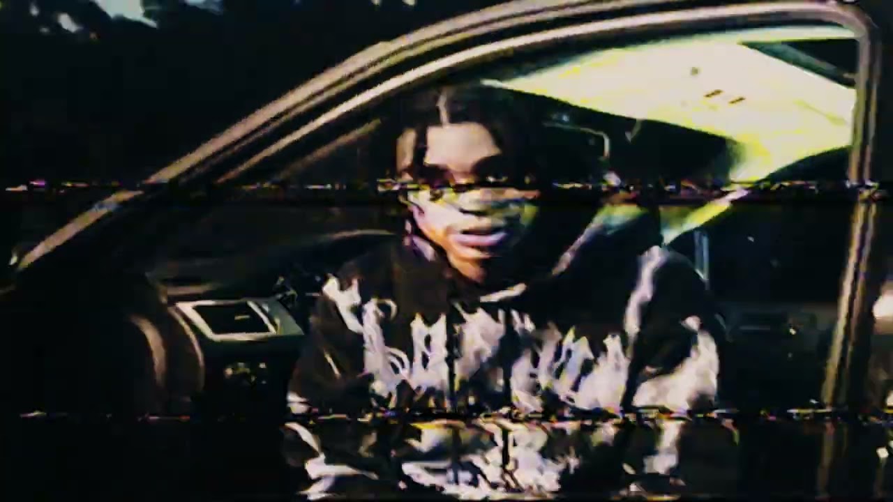 Flaco2Fly - No Clue (4K Official Music Video)