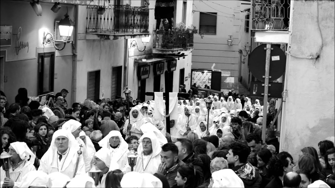 Processione del Cristo Morto - 2015 - Somma Vesuviana (NA) - YouTube