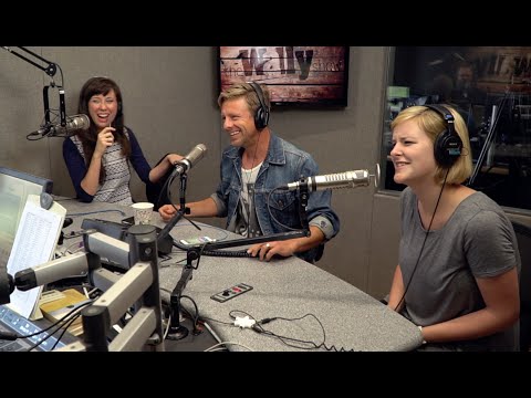Switchfoot's Jon Foreman Battles Wally in the Most Unusual iPod Roulette Yet - YouTube Wally Show