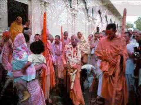 Pictures of Srila Prabhuapda in Vrindavan along to a sweet Sivarama Maharaja Bhajana.