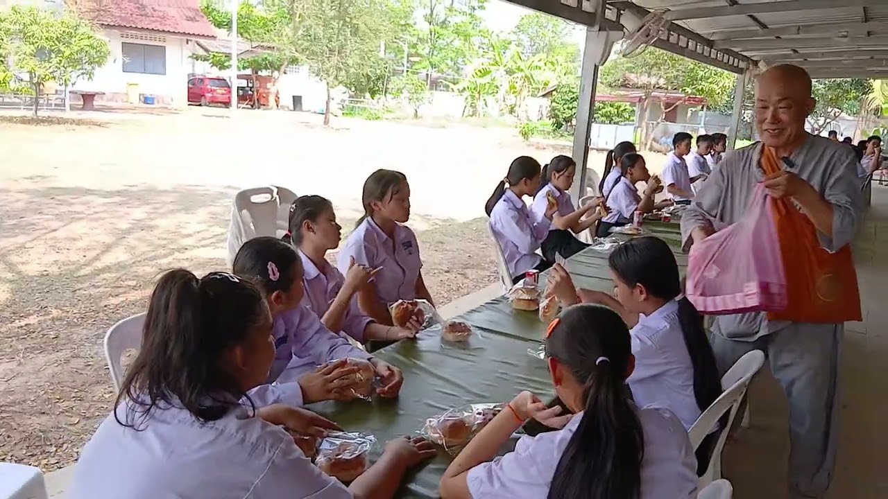 라오스 제일 이쁜 천사님들♡