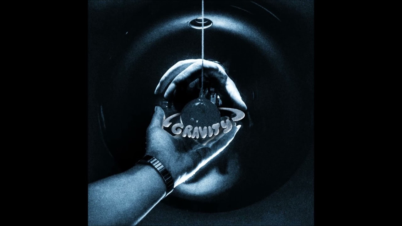 Gravity - Xenomorph + Intro auf YouTube ansehen Gravity - Xenomorph + Intro auf YouTube ansehen