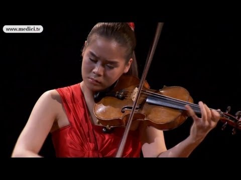 Esther Yoo plays Carmen Fantaisie (for violin)