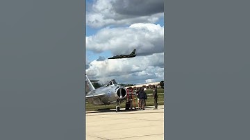 Strafing Run Simulation with T-33 and L-39 Cold War Military Jet Tactics!#aviation #aviationlovers