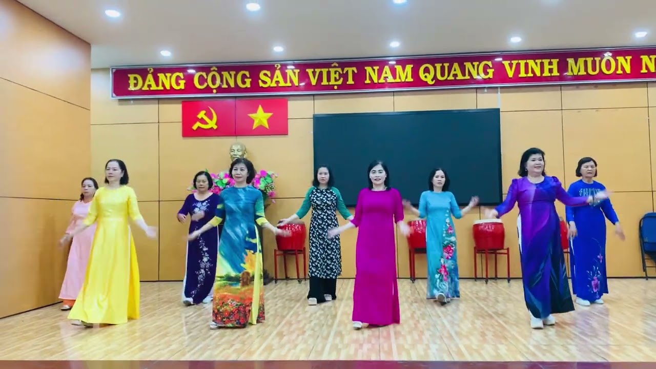 DS6/6 : Ngày Tết quê em 