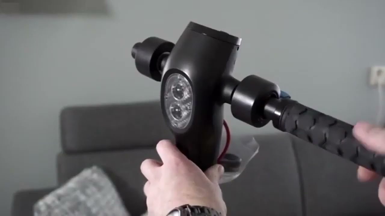 M5 Electric Scooter Top 31 km/h, 3 Speed Mode, LED Light, Disc Brake & EABS, with APP Control