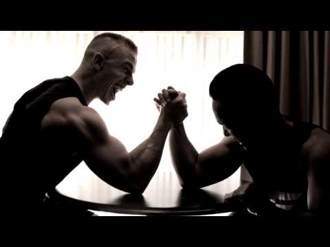 Bodybuilder loses arm wrestling match