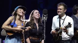 Watchhouse, Sarah Jarosz &amp; Punch Brothers &quot;Cant Be Sure&quot; (The Sundays)