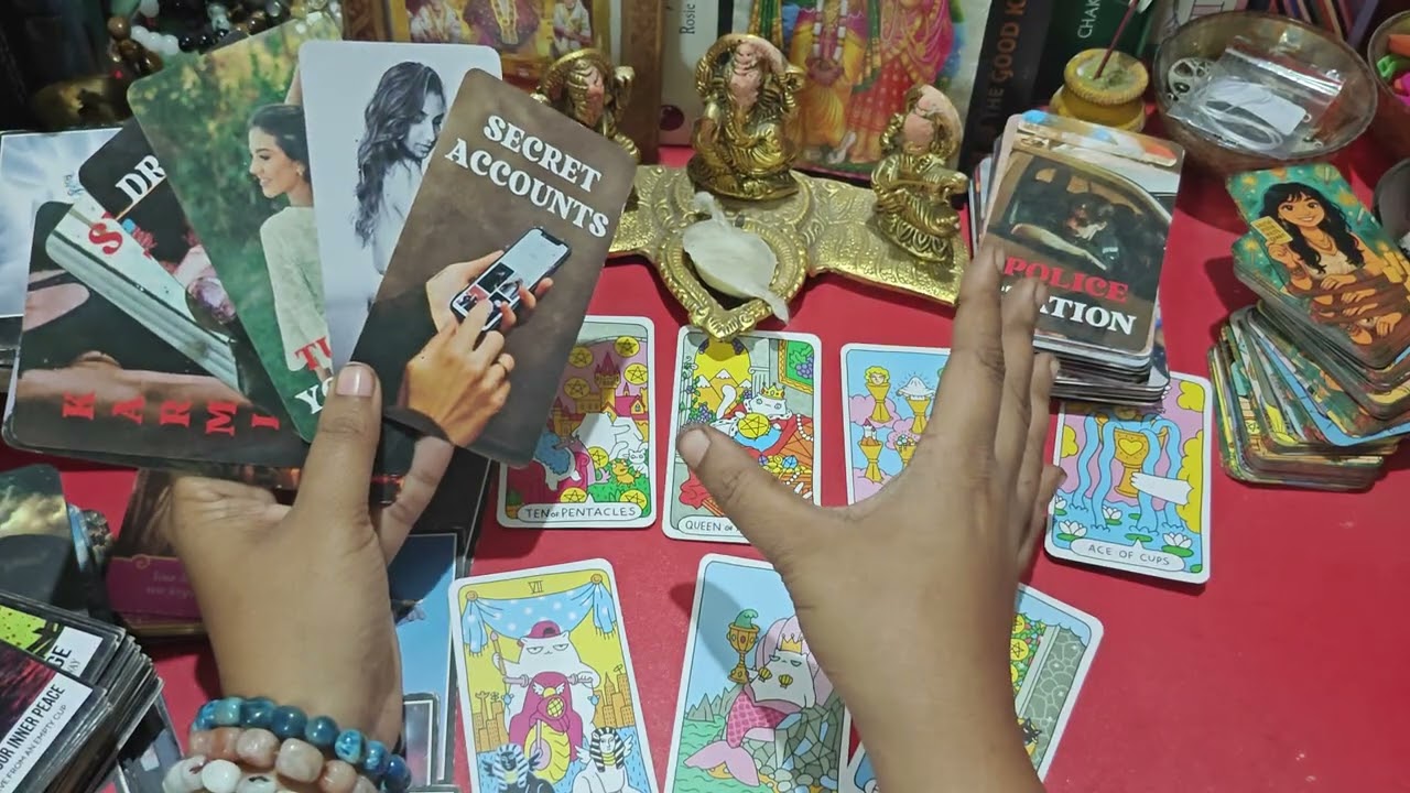 কি চলছে  তার 📞 Booking & Personal Reading:👉 WhatsApp: 7074896545