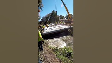 Workers Run For Their Lives As Bridge COLLAPSES! #danger