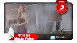 TERRY - Cinta Tanpa Restu (Official Music Video)  - Durasi: 4:30. 