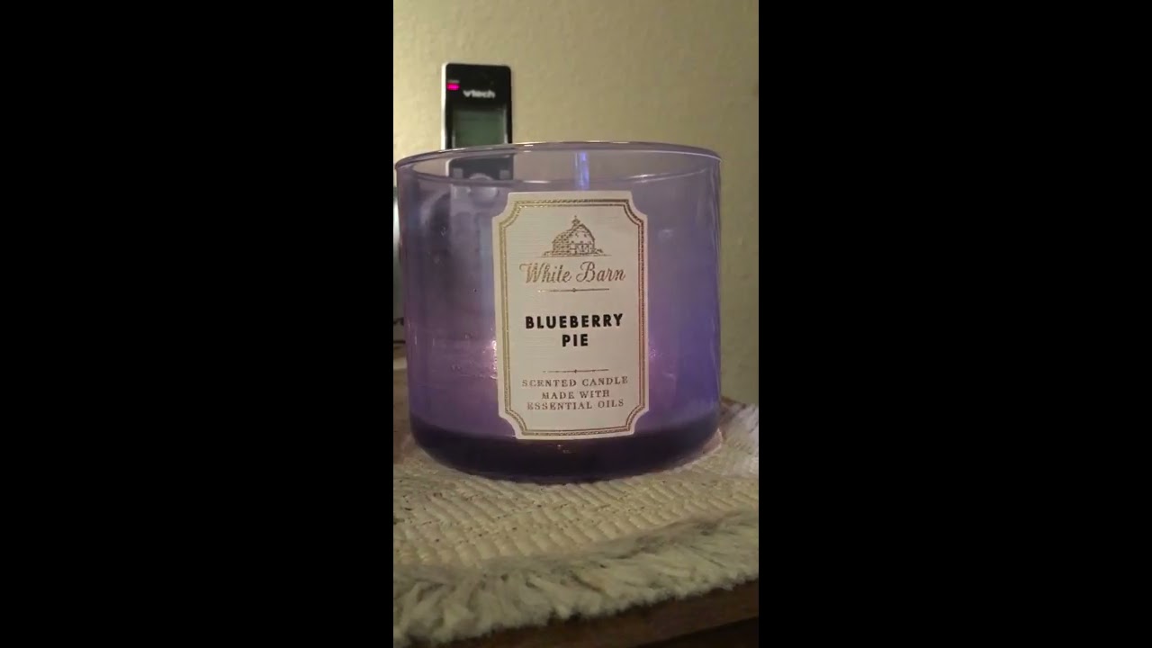 Bath and Body Works Blueberry Pie Candle Review YouTube