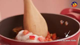 PANCAKES DE AVENA CON SALSA DE FRUTOS ROJOS