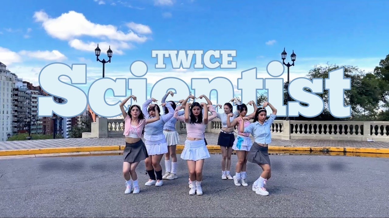 [KPOP IN PUBLIC] TWICE 