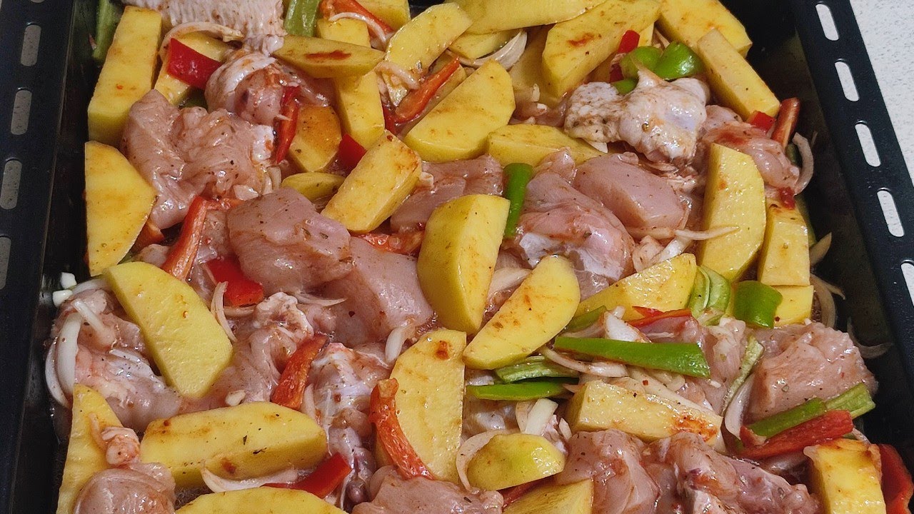 Dünyanın En kolay Ana yemeği | Fırında  patatesli tavuk yemeği | Yemek Tatrifleri
