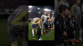 Respect moment Ronaldo 🐐❤️ #cristianoronaldo #respectmoments