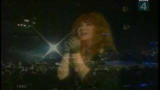 Алла Пугачева - До свидания, лето (1989, Дербенев, Live)