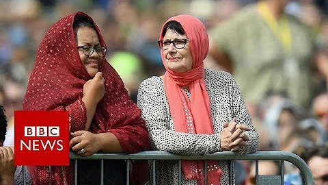 Christchurch shootings: 'Thank you for your tears... your love' - BBC News