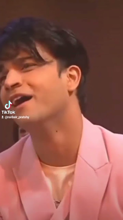 اجمل فيديو لي رنبير وبراتشي في حفل توزيع جوائز