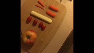 Baby led weaning | how to cut foods appropriately Baby led weaning | how to cut foods appropriately