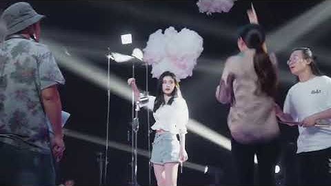 Cúc Tịnh Y _ Hậu trường quảng cáo Space7