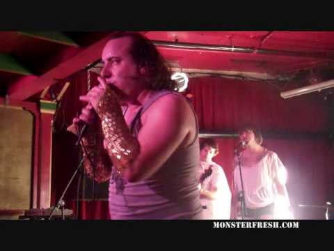 Har Mar Superstar - "Alone Again (Naturally)" [LIV...