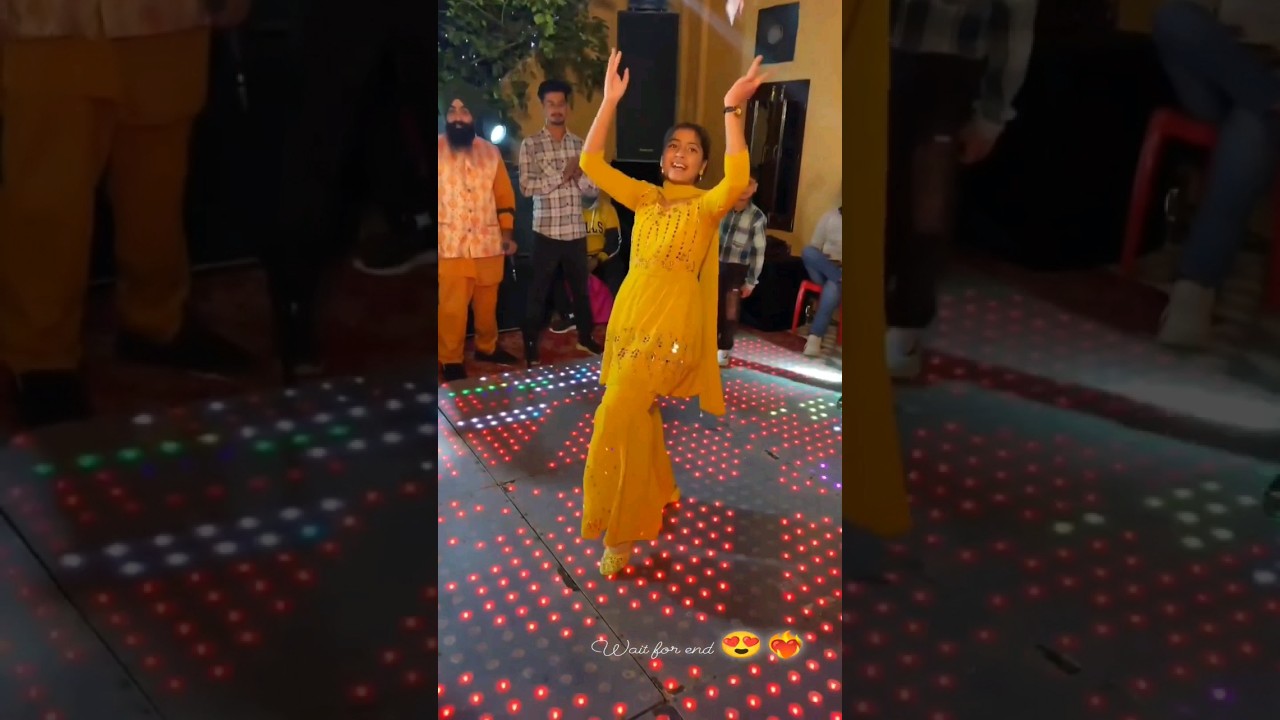 Bamb aa gaya punjabi dance performance short