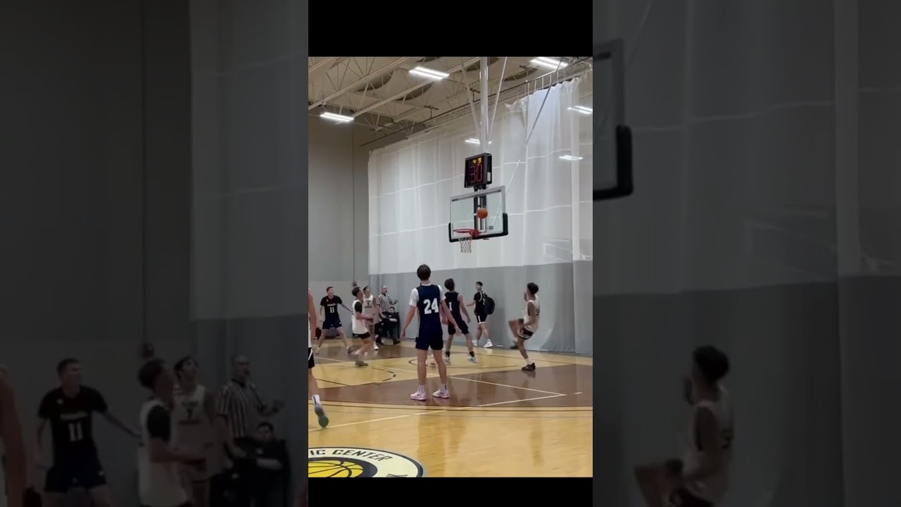 Noah Wilson Class of 2026 Lawrenceville IL HS, Illinois Mavericks AAU 6'4 SG/SF