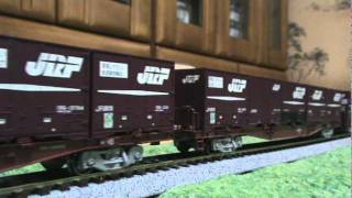 HO EF64-1000番台 89レ重連貨物動画